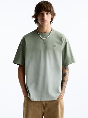 Pull&Bear Shirt in Green: front