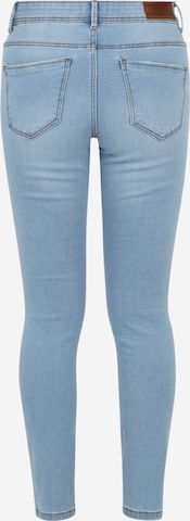 Vero Moda Petite - Skinny Calças de ganga 'Tanya' em azul