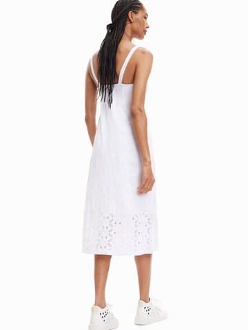 Desigual Letní šaty – bílá