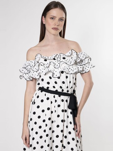 Influencer Dress in White