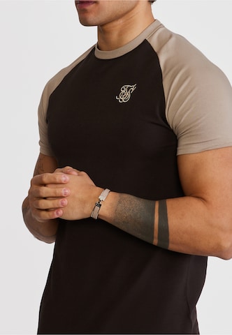 SikSilk - Camiseta en marrón
