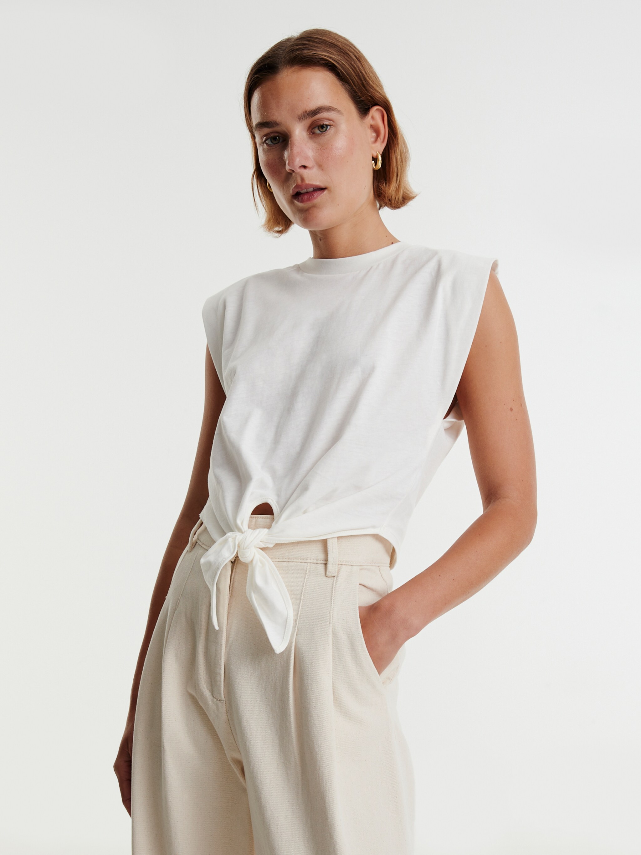 EDITED Producten Shirt 'Silja' Offwhite