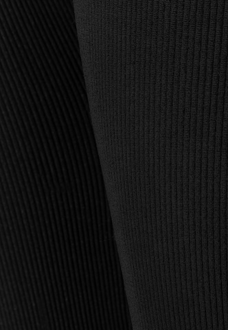 camano Skinny Workout Pants in Black