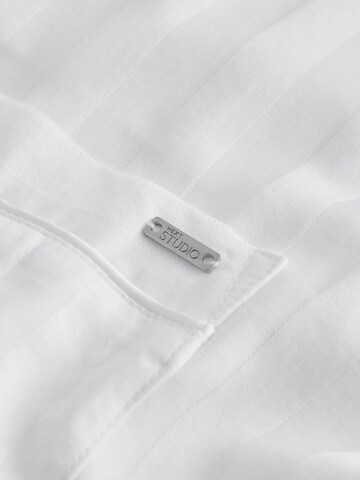 Pyjama Next en blanc