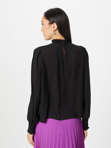 ONLY - Blusa 'RAYA' em preto