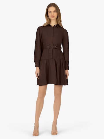 Robe-chemise mint & mia en marron : devant