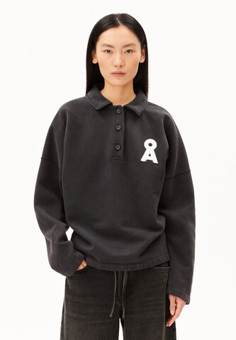 ARMEDANGELS Sweatshirt in Grey: front