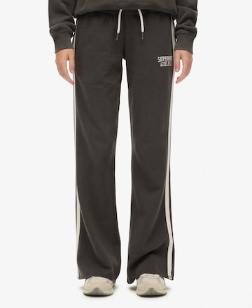 Loosefit Pantalon Superdry en gris : devant