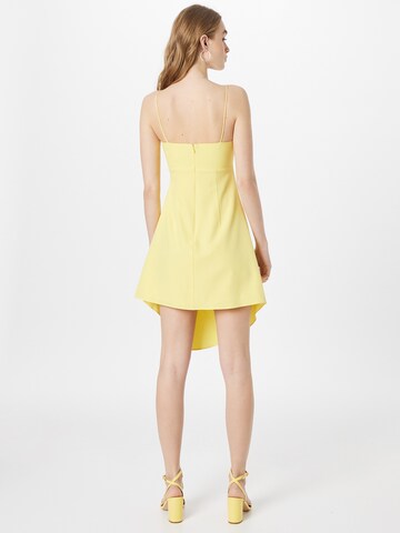 Robe de cocktail 'OLIVIA' Jarlo en jaune