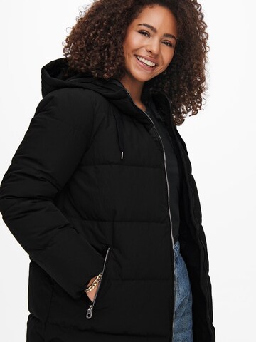 ONLY Carmakoma Wintermantel 'Dolly' in Zwart