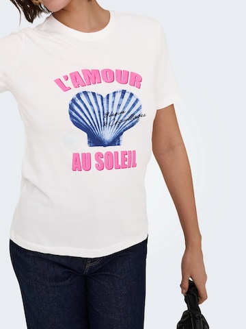 ONLY - Camiseta 'ONLHENNY' en blanco