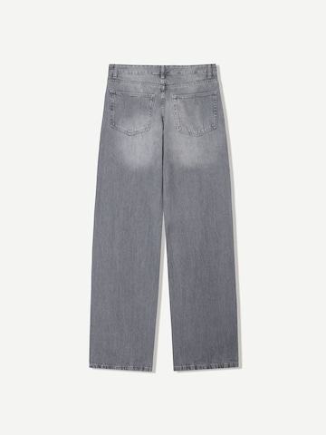 Loosefit Jean Bershka en gris