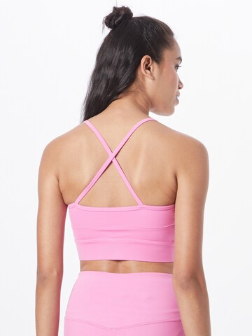 Varley Bustier Sport bh 'Let's Move Irena' in Roze