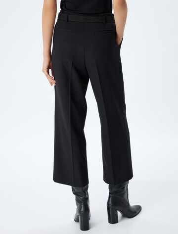 Koton Wide leg Pleat-Front Pants in Black