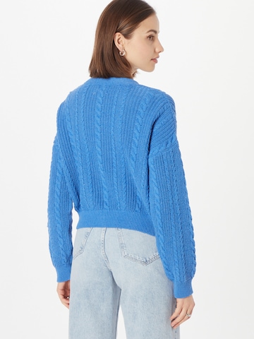Geacă tricotată 'CARLA' de la ONLY pe albastru
