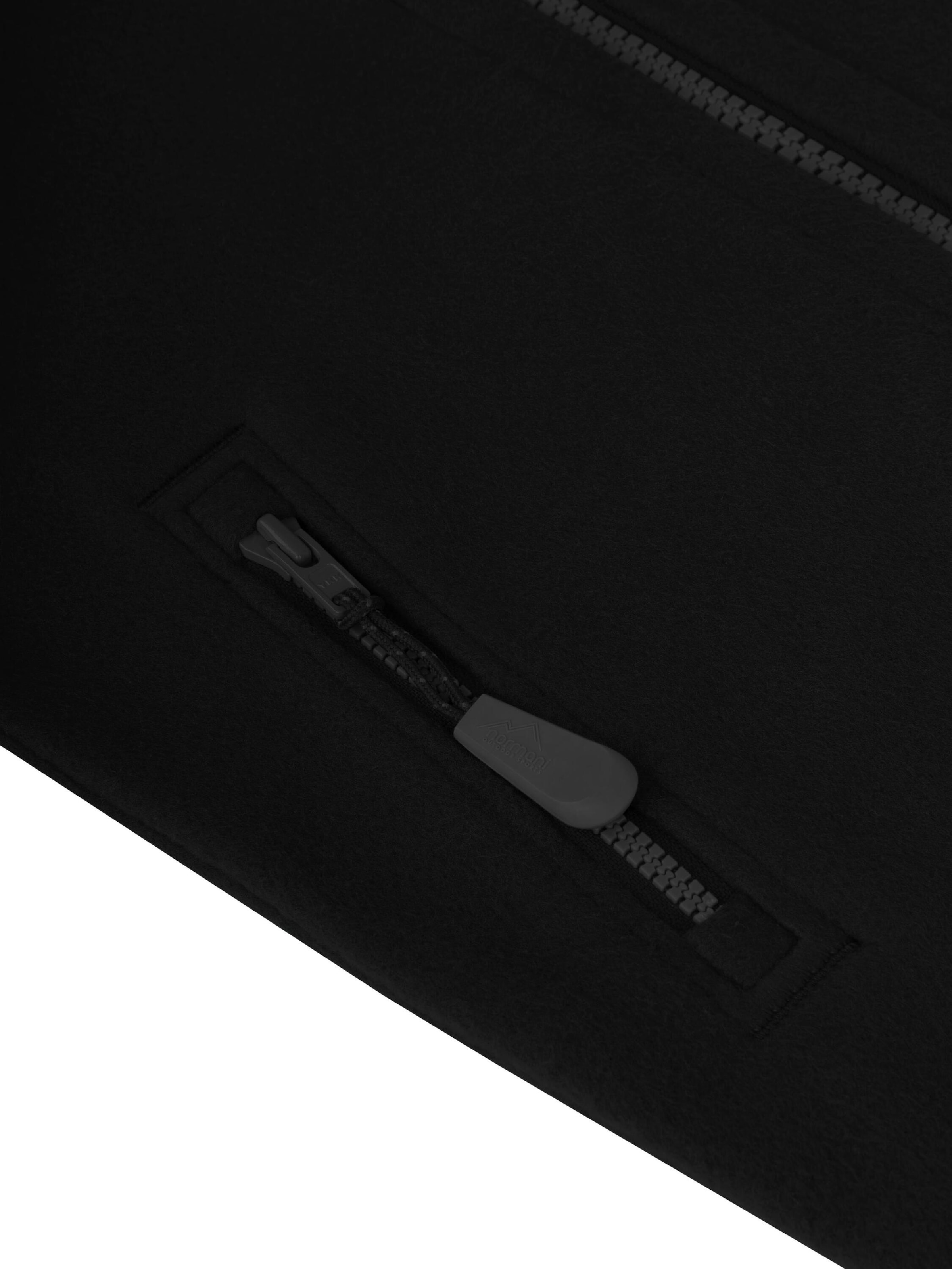 normani Fleece jacket in Black