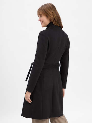 Marie Lund Between-Seasons Coat in Black