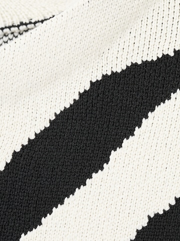 MANGO Trui 'CEBRINA' in Zwart