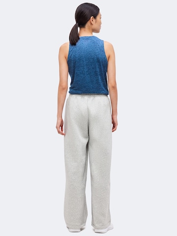 UNDER ARMOUR Wide leg Παντελόνι φόρμας 'RIVAL VARSITY' σε γκρι