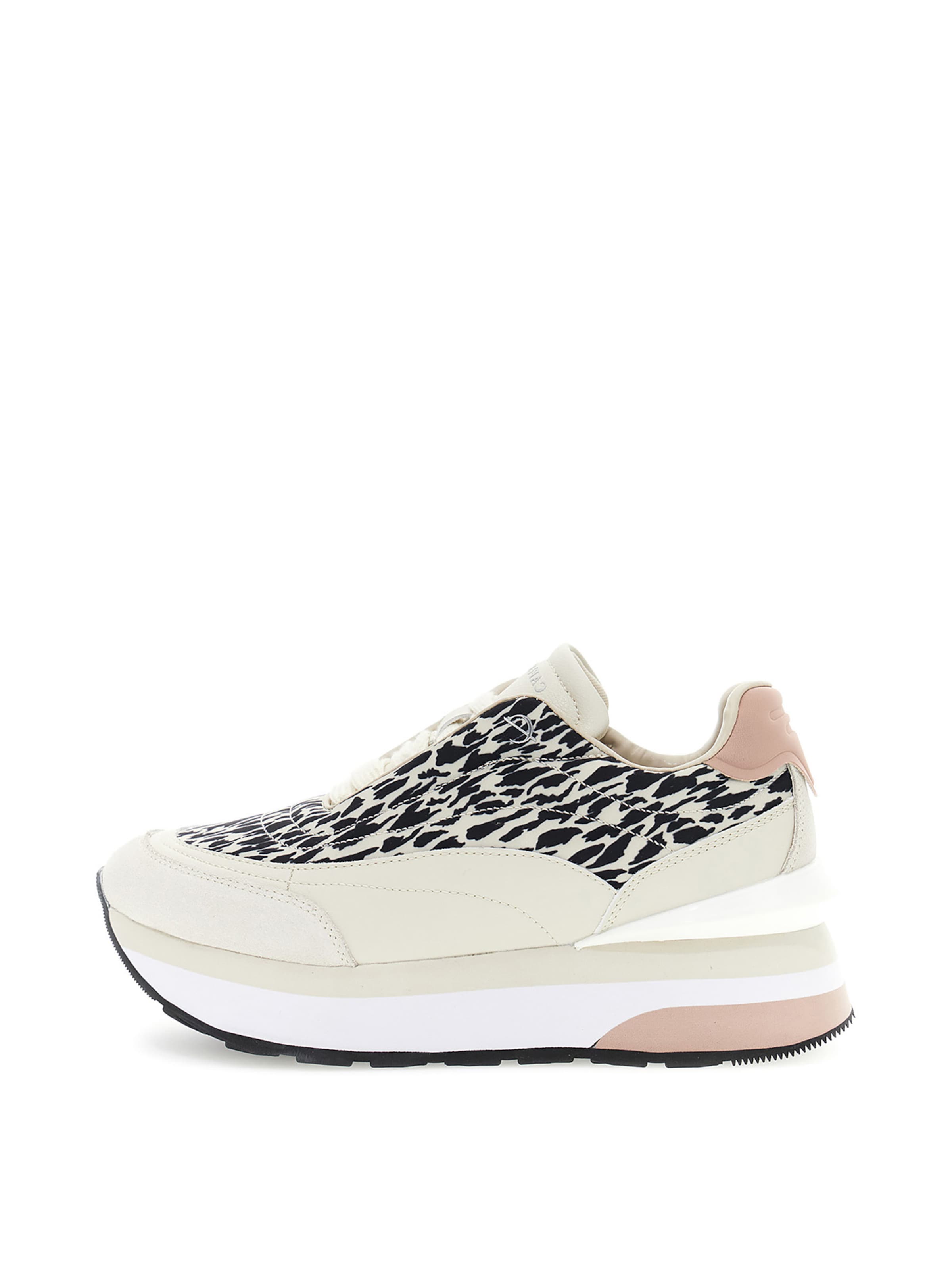 CAFè NOIR Sneakers laag in Beige: voorkant