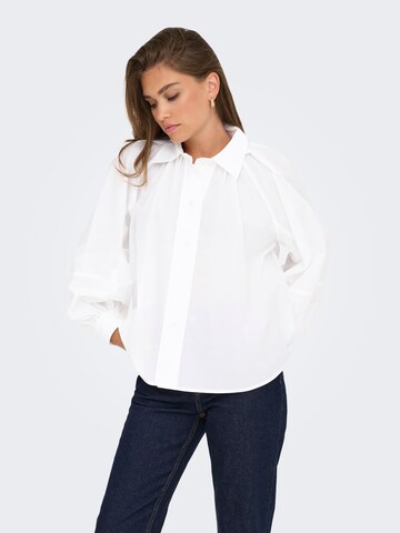 ONLY - Blusa 'ONLRiver' en blanco: frente