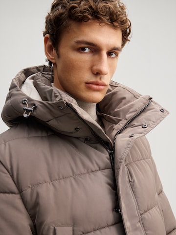 JOOP! Winter Coat in Beige