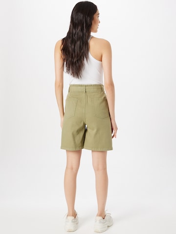 ESPRIT Wide Leg Shorts in Grün