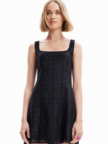 Rochie de cocktail 'NEWCASTLE' de la Desigual pe negru: față