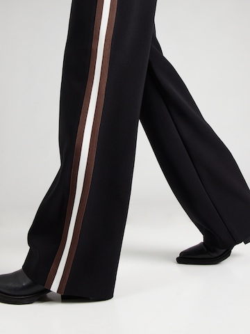 monari Szeroka nogawka Spodnie w kolorze czarny