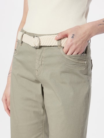 Stitch and Soul Regular Pants in Green