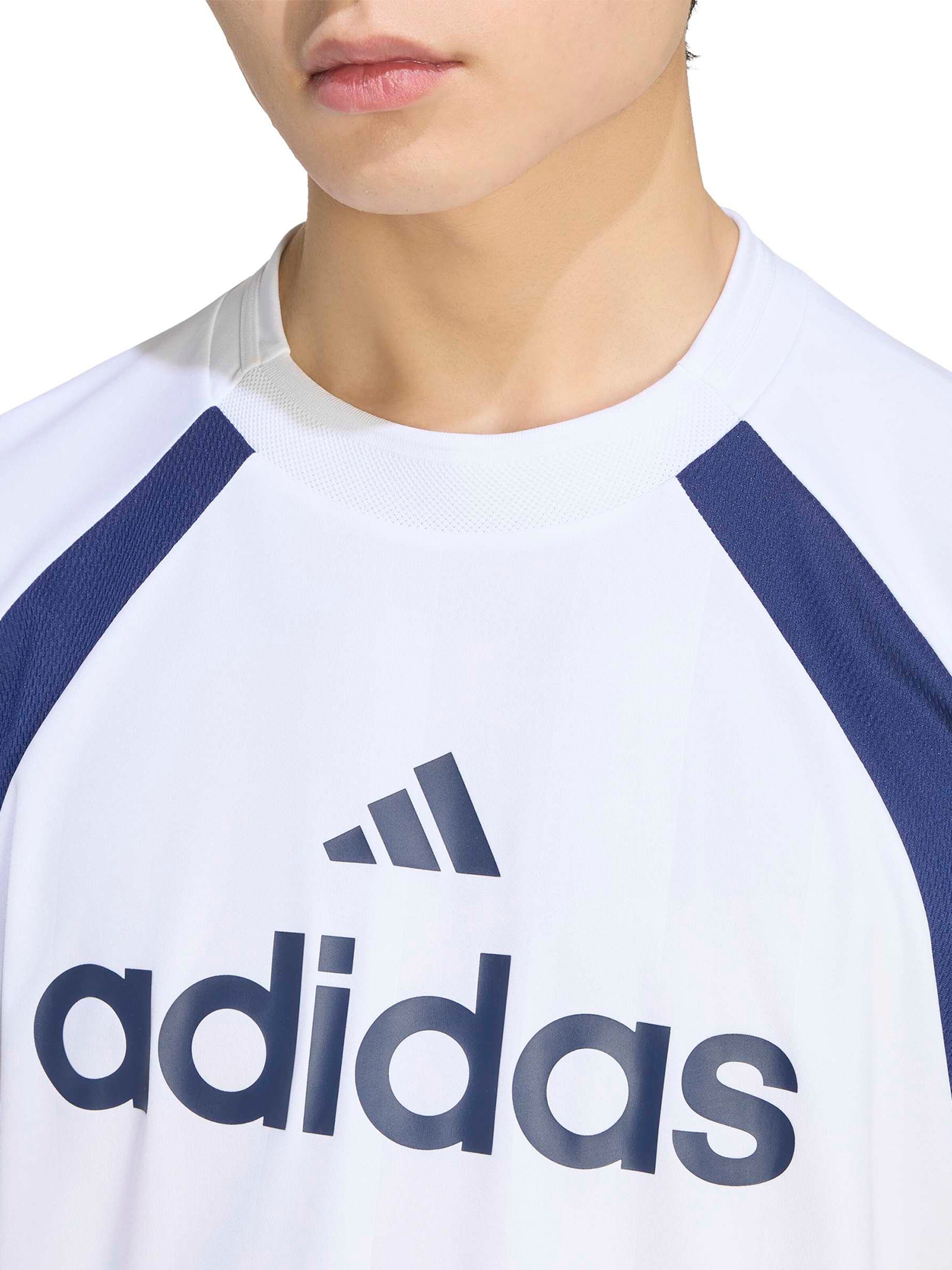 ADIDAS SPORTSWEAR Функционална тениска 'TIRO' в бяло