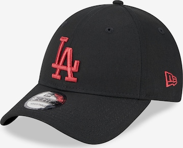 NEW ERA Cap in Black: front