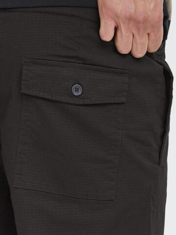!Solid - Regular Calças chino 'Liam' em preto