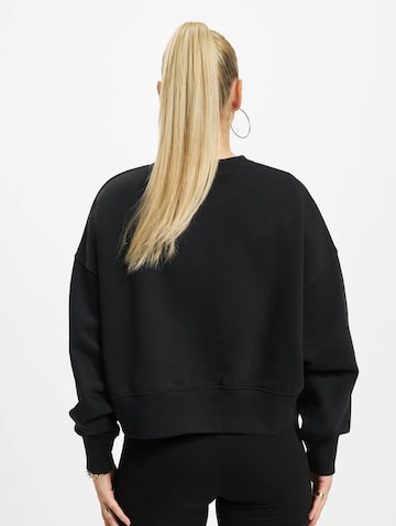 NIKE Sweatshirt in Black