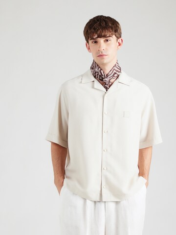 Fit confort Chemise 'Lapisy' BOSS en beige : devant