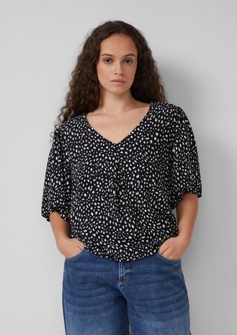 QS Blouse in Zwart: voorkant