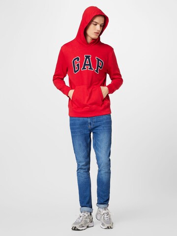 GAP Regular Fit Sweatshirt i rød