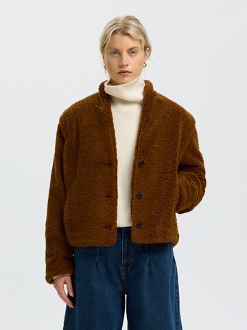SELECTED Between-season jacket 'SLWISABEL' in Brown: front