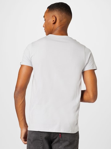 ALPHA INDUSTRIES Regular Fit T-Shirt in Grau