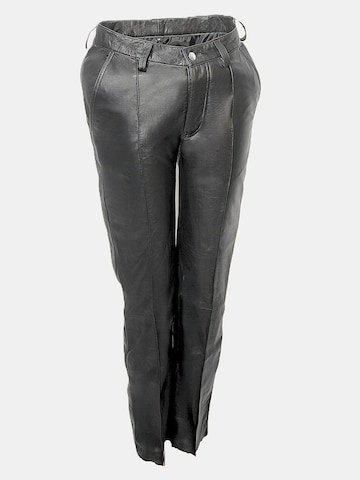 Be  Noble Regular Trousers with creases 'Lederhose als elegante Bundfaltenhose' in Black: front