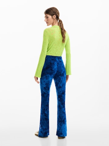 Regular Pantaloni de la Desigual pe albastru