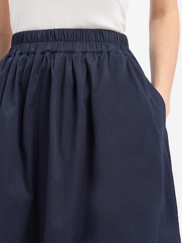 Marie Lund Rok in Blauw