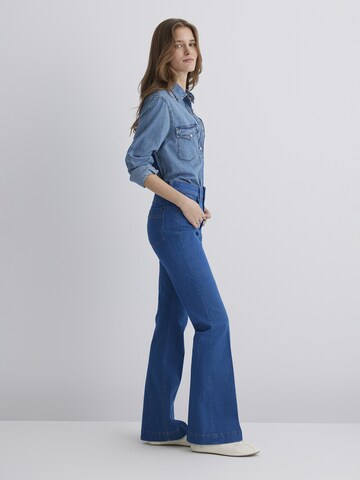 Mavi Flared Jeans 'SAMARA' in Blau