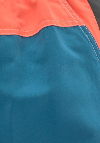 BENCH Zwemshorts in Blauw