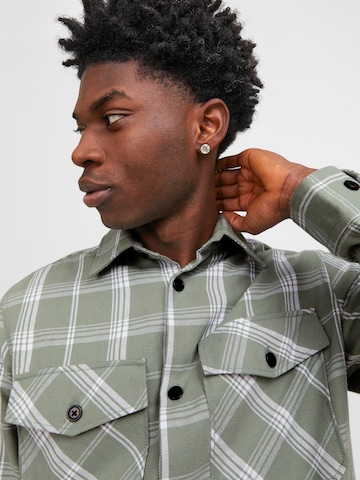 JACK & JONES Comfort fit Button Up Shirt 'Roy' in Green