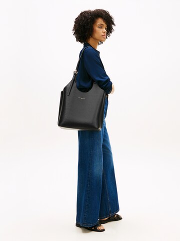 TOMMY HILFIGER Válltáskák - fekete