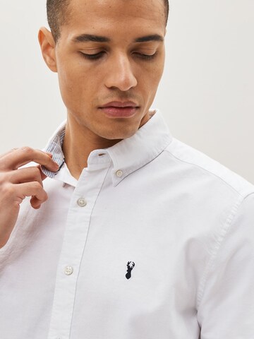Regular fit Camicia di Next in bianco