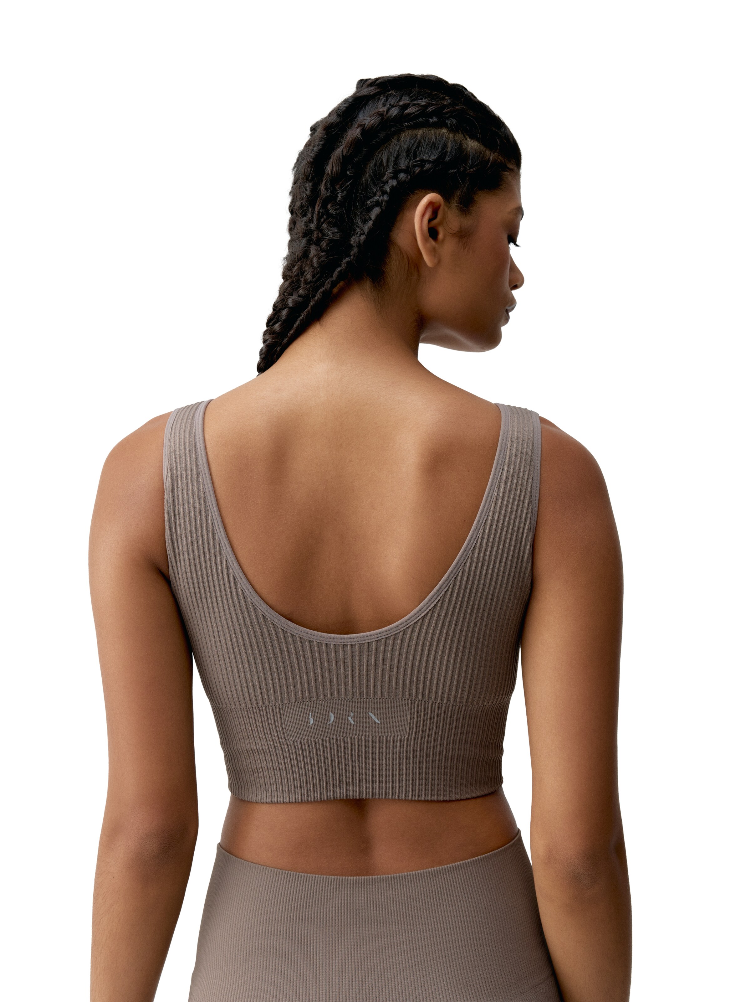 Born Living Yoga Sports top in Beige