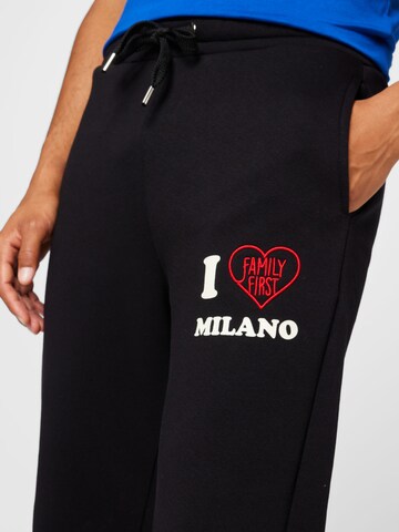 Family First Tapered Hose 'I LOVE' in Schwarz