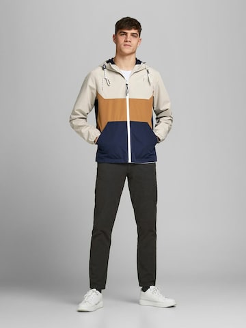 Veste mi-saison 'LUKE' JACK & JONES en mélange de couleurs